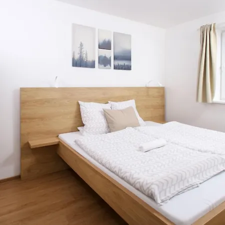 Apartmany Mala Moravka *